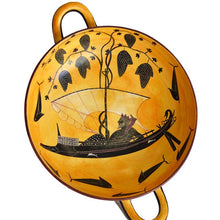 Load image into Gallery viewer, Black figure Kylix With Dionysus crossing the sea by Exekias - Munich Museum Replica