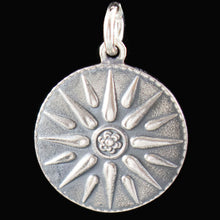Load image into Gallery viewer, Star of Macedonia 925 Silver Pendant - Alexander the Great King - Vergina Sun