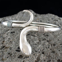 Load image into Gallery viewer, Minoan Snake Silver Bracelet - Ancient Crete Greece