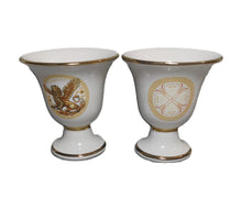 Load image into Gallery viewer, Griffin and Helmet Design Pythagorean 2 cups high quality set Pythagoras white
