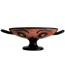 Load image into Gallery viewer, Victory of Theseus Over The Minotaur in The Presence of Goddess Athena - Kylix