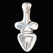 Load image into Gallery viewer, Cycladic Women Figurine Silver Pendant - Cycladic Art - Ancient Greece - Modern