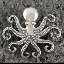 Load image into Gallery viewer, Octopus Silver Pendant - Symbol of Intelligence - Brooch - Pin - Ancient Greece

