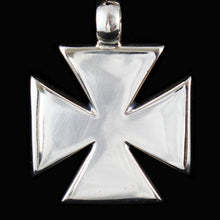 Load image into Gallery viewer, Byzantine Silver Cross - Knights templar Iron Cross Patee - 925 Silver item
