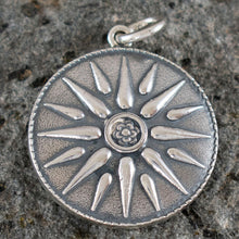 Load image into Gallery viewer, Star of Macedonia Silver Pendant - Alexander the Great King - Vergina Sun
