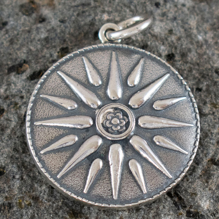 Star of Macedonia Silver Pendant - Alexander the Great King - Vergina Sun